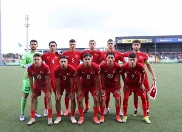 UEFA Avrupa U19 Şampiyonası: T&uuml;rkiye: 3 - Danimarka: 3
