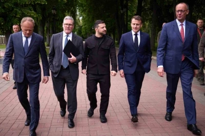 Ukrayna&rsquo;da bir araya gelen Avrupalı liderlerden Rusya&rsquo;ya yeni yaptırım tehdidi
