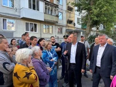 Ukrayna gece boyunca Rusya'ya saldırdı