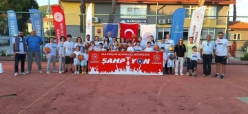 Ula&rsquo;da &ldquo;Hareket Ediyoruz, Ula&rsquo;da Top S&uuml;r&uuml;yoruz&rdquo; etkinliği d&uuml;zenlendi
