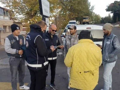 &Uuml;lke genelinde 783 d&uuml;zensiz g&ouml;&ccedil;men ile 169 organizat&ouml;r yakalandı