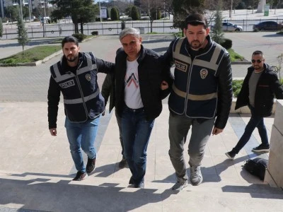 &Uuml;lkemizde kadına şiddet bitmiyor: 13 yerinden bı&ccedil;akladı