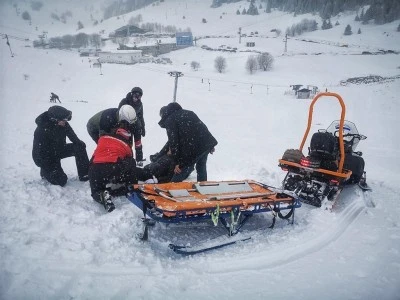 Uludağ&rsquo;da JAK timleri, ara tatil ve Ramazan Bayramı d&ouml;neminde 141 olaya m&uuml;dahale etti