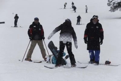 Uludağ'da kar kalınlığı giderek artıyor! 