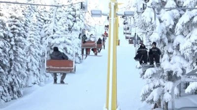 Uludağ'da s&ouml;mestr yoğunluğu 