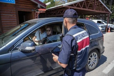 Uludağ'ın ormanlarında jandarmadan 24 saat motorize devriye