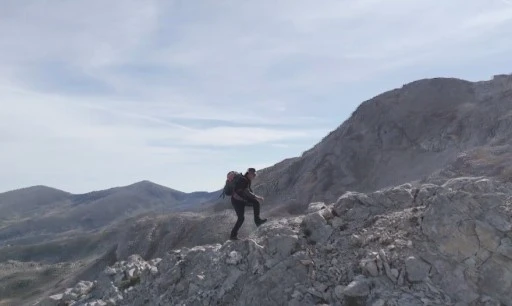 Uludağ&rsquo;ın zirvesi &ccedil;&ouml;k&uuml;yor...