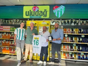 Uludağ Sokağı, Bursa&rsquo;nın zincir marketlerinde