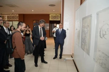 Uludağ &Uuml;niversitesi akademisyenlerinden sergi 