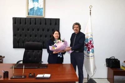 Uludağ &Uuml;niversitesi Eğitim Bilimleri Enstit&uuml;s&uuml;nde g&ouml;rev değişimi