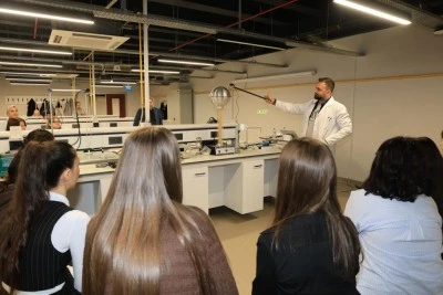 Uludağ &Uuml;niversitesi'nde 'Senin de &Uuml;niversiten' projesi devam ediyor!
