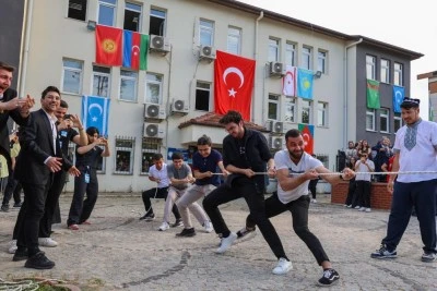 Uludağ &Uuml;niversitesi'nde T&uuml;rk Devletleri'yle Hıdırellez kutlaması 