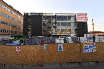 Ulus&rsquo;ta d&ouml;n&uuml;ş&uuml;m s&uuml;r&uuml;yor: 60 yıllık tarihi Anafartalar &Ccedil;arşısı yenileniyor
