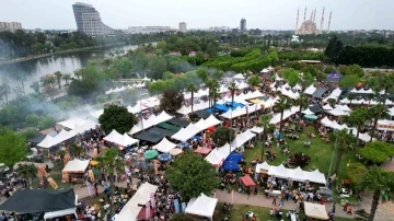 Uluslararası Portakal &Ccedil;i&ccedil;eği Karnavalı&rsquo;nda 310 ton et t&uuml;ketildi
