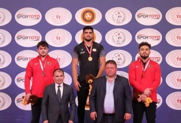 Uluslararası Yaşar Doğu, Vehbi Emre ve Hamit Kaplan Turnuvası&rsquo;nda d&ouml;rd&uuml;nc&uuml; g&uuml;n sona erdi
