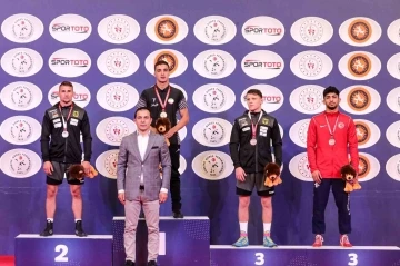 Uluslararası Yaşar Doğu, Vehbi Emre ve Hamit Kaplan Turnuvası&rsquo;nda &uuml;&ccedil;&uuml;nc&uuml; g&uuml;n tamamlandı
