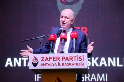 &Uuml;mit &Ouml;zdağ: Herkesin yasalar &ouml;n&uuml;nde eşit olduğu bir T&uuml;rkiye istiyoruz