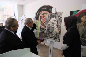 &Uuml;niversite &ouml;ğrencileri Filistin&rsquo;deki dramı tuvale yansıttı
