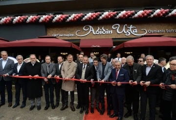 &Uuml;niversiteliler Osmanlı yemekleri ile buluşuyor