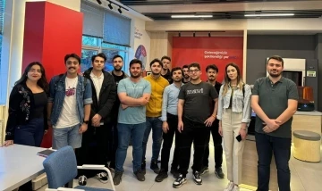 &Uuml;niversitesi &ouml;ğrencilerine, Coşkun&ouml;z Eğitim Vakfı&rsquo;ndan destek