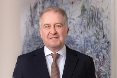 &Uuml;NL&Uuml; & Co, UNLU Merchant Bank ile Londra&rsquo;da Yatırım Bankacılığında Yeni Bir D&ouml;neme Başlıyor