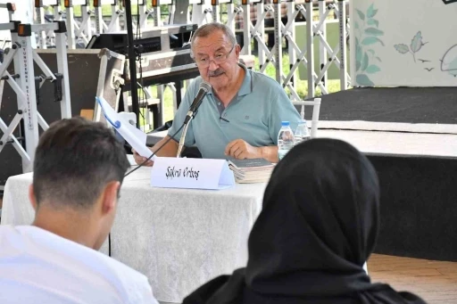 &Uuml;nl&uuml; yazarlar hafta sonunda okurlarıyla buluştu
