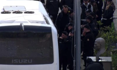 &Uuml;nl&uuml;ler sa&ccedil; ve kan &ouml;rnekleri alınmak &uuml;zere Adli Tıp Kurumu'na getirildi