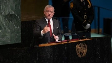 &Uuml;rd&uuml;n Kralı'ndan depremlerden dolayı T&uuml;rkiye ve Suriye'ye destekleri s&uuml;rd&uuml;rmenin &ouml;nemine v