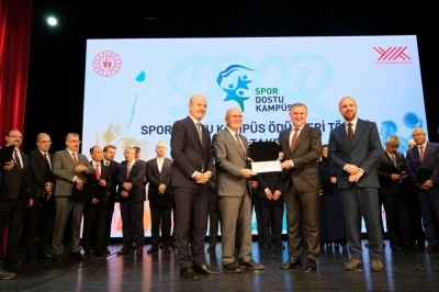 Uşak &Uuml;niversitesinin &rsquo;Spor Dostu Kamp&uuml;s&rsquo; projesine Y&Ouml;K&rsquo;ten &ouml;d&uuml;l
