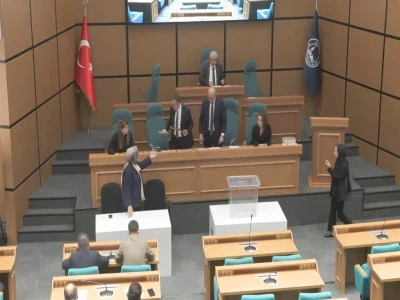 &Uuml;sk&uuml;dar Belediyesi Başkan Vekili Muhammed Emin Sarıoğlu oldu