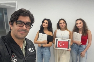 &Uuml;sk&uuml;dar &Uuml;niversitesi&rsquo;nden Akademide Bir İlk