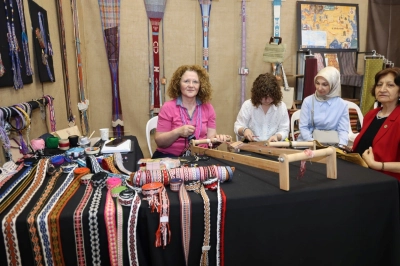 Usta eller MARİFEST'e Renk Kattı