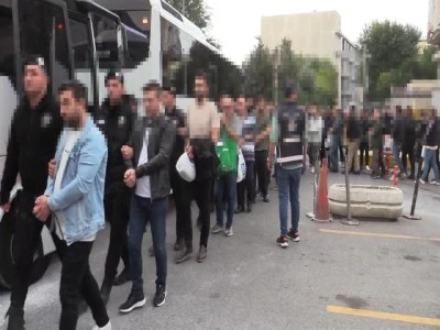 Usuls&uuml;z y&ouml;ntemle T&uuml;rk vatandaşlığı sağlayan &ouml;rg&uuml;t&uuml;n liderine istenen hapis cezası