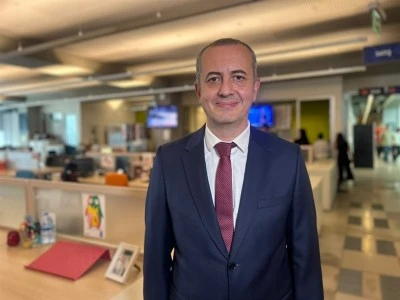 Uydu ge&ccedil;işinde y&uuml;k&uuml; &ccedil;ağrı merkezleri taşıdı