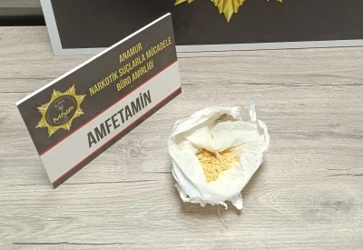 Uyuşturucu satıcısı yakalanıp tutuklandı