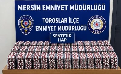 Uyuşturucu taciri binlerce sentetik hap ve esrarla yakalandı