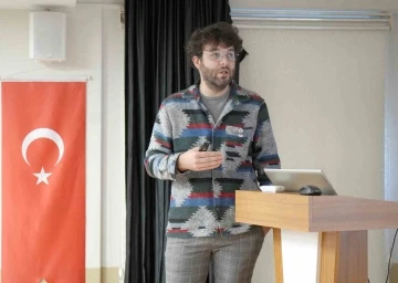 Uzmanından &ouml;nemli sigara a&ccedil;ıklaması: "Yılda 70 milyar lira parayı Amerikan şirketine aktarıyoruz"
