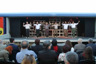 Vagon Sahne Uşak Tren Garı&rsquo;nda perdelerini a&ccedil;tı
