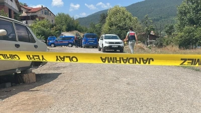 Vahşet! 'Arazi anlaşmazlığı' kavgasında, baba ve oğlunu t&uuml;fekle vurarak &ouml;ld&uuml;rd&uuml;