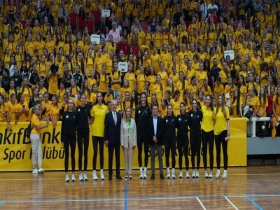 VakıfBank, Bosna Hersek&rsquo;te 38 voleybol okulu ile stratejik iş birliği yaptı
