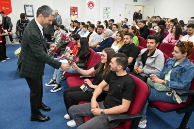 Vali Aktaş &rsquo;Evlenecek Gen&ccedil;lerin Desteklenmesi&rsquo; projesi a&ccedil;ılışına katıldı
