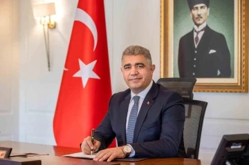 Vali Aslan &ldquo;Acısı hala y&uuml;reğimizde&rdquo;
