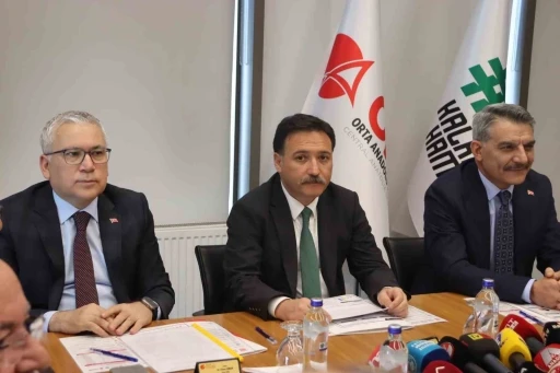 Vali &Ccedil;i&ccedil;ek: &ldquo;ORAN Kalkınma Ajansı&rsquo;nın b&ouml;lgede 880 projeye 3 milyar TL desteği bulunmakta&rdquo;
