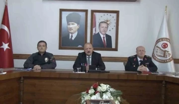 Vali Dallı&rsquo;dan vatandaşlara, ev ve orman yangınlarının &ouml;nlenmesi i&ccedil;in &ouml;nemli &ccedil;ağrı
