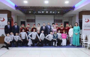 Vali H&uuml;seyin Aksoy Kırım Tatar T&uuml;rkleri ile iftarda yemeğinde bir araya geldi
