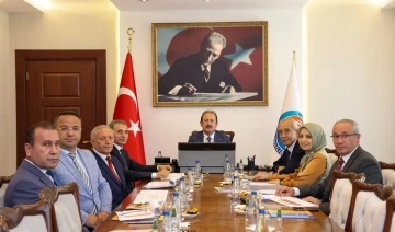 Vali Pehlivan: "Mersin&rsquo;de bin 700 derslikli 89 okul inşaatı bulunuyor"
