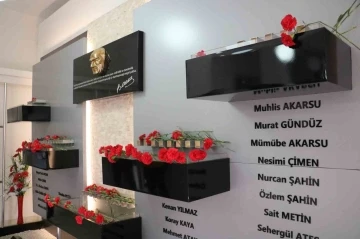 Vali Şimşek: "Sevgi ve hoşg&ouml;r&uuml; tohumlarını tekrar yeşertmeliyiz ki aramıza nifak sokmak isteyen şer g&uuml;&ccedil;ler fırsat bulamasın"
