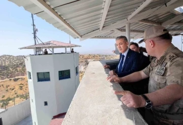 Vali Tuncay Akkoyun, Bagok kırsalı Dibek &uuml;s b&ouml;lgesini gezdi
