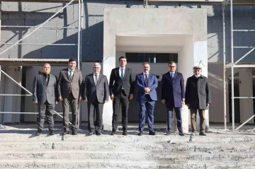 Vali Turan, Mesleki ve Teknik Uygulama Oteli&rsquo;nde incelemelerde bulundu
