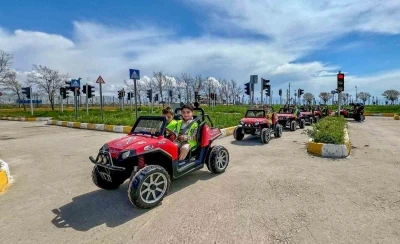 Van B&uuml;y&uuml;kşehir Belediyesinden &ouml;ğrencilere trafik eğitimi
